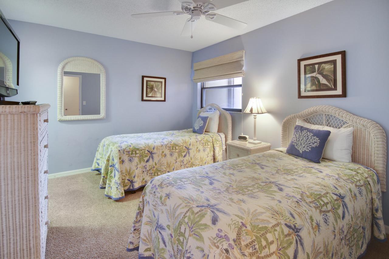 Emerald Isle #604 * Tampa
